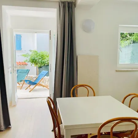 In Mit Terrasse Apartament *